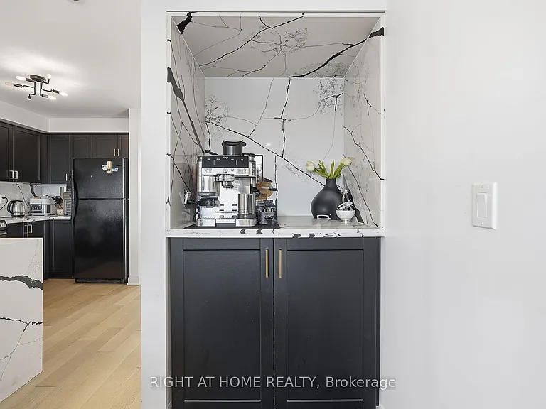 3400 Lake Shore Blvd W #217 — Photo 13