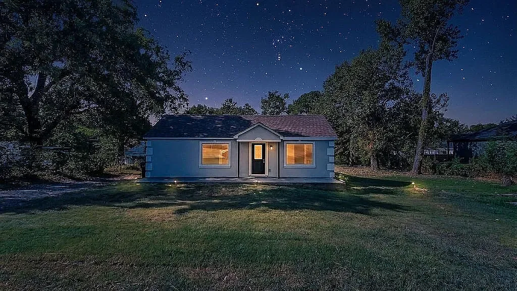 3 bed, 1664 sqft, $1,850 — Photo 2