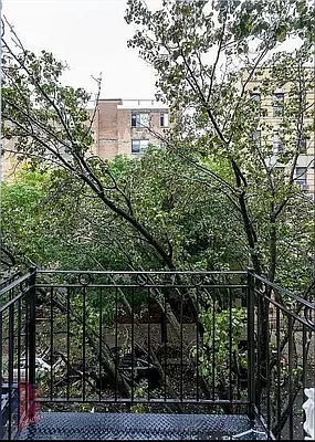 Rented by REAL New York | media 8