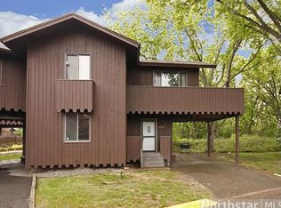 1518 N Timber Rdg, Fridley, MN 55432