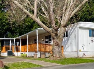 436 Ashwood Dr, Grants Pass, OR 97526