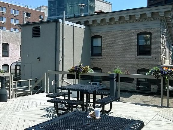 Roof deck open to all tenants