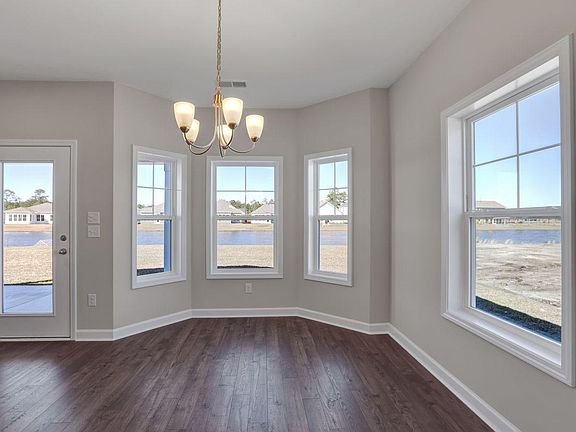 7022 Swansong Circle-5 Compressed