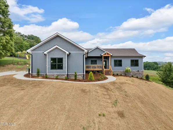 1208 Olde Oaks Dr, Johnson City, TN 37615