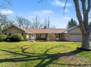 25504 Brookview St, Farmington Hills, MI