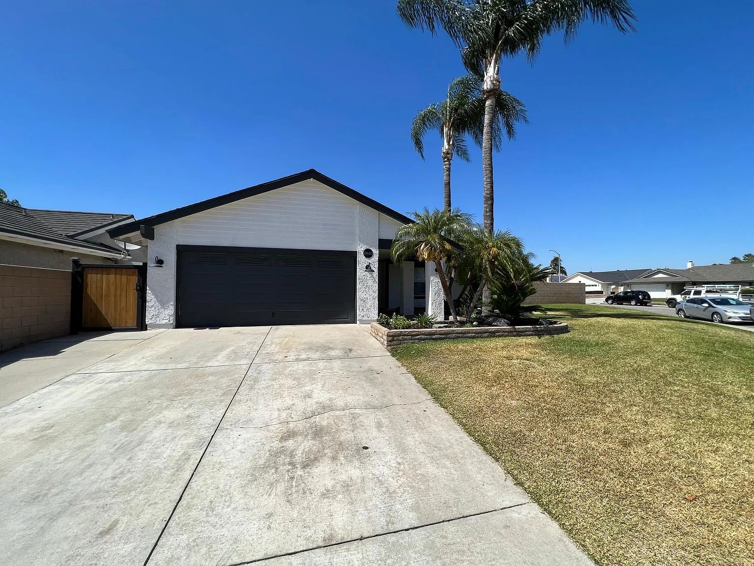 Jalepeno Ave, Chino — Photo 1