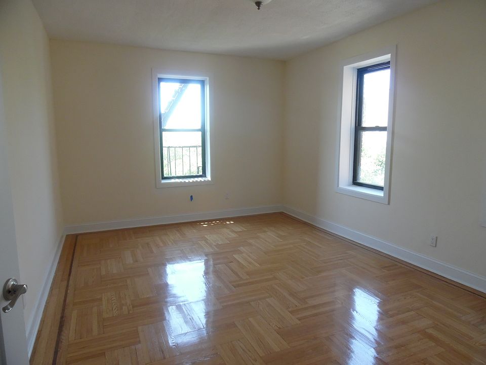 1st image of 4209 47th Ave APT 3F