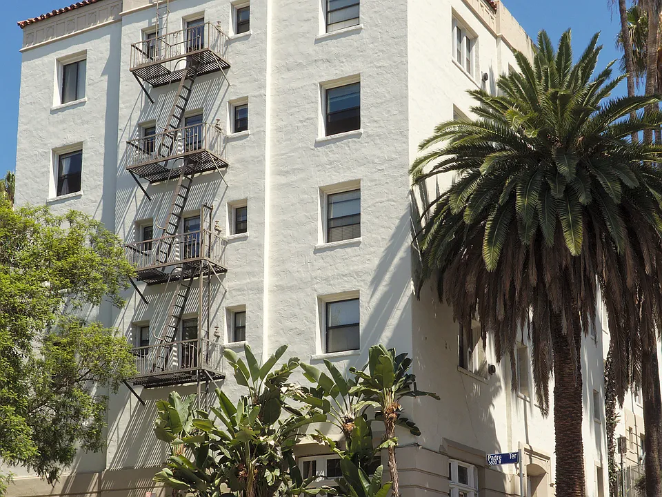 Ojai Apartments
