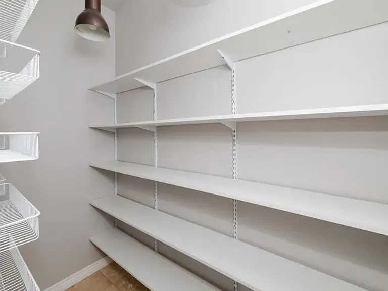 10563 N Garrett Dr — Photo 22