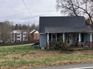 629 Meadow View Rd, Bristol, TN 37620