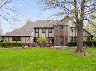 1122 Mill Run Dr, Noblesville, IN 46062