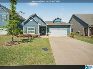 324 Union Station Dr, Calera, AL 35040