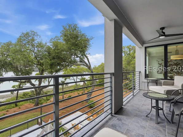 63 Skull Creek Dr #302, Hilton Head Island, SC 29926