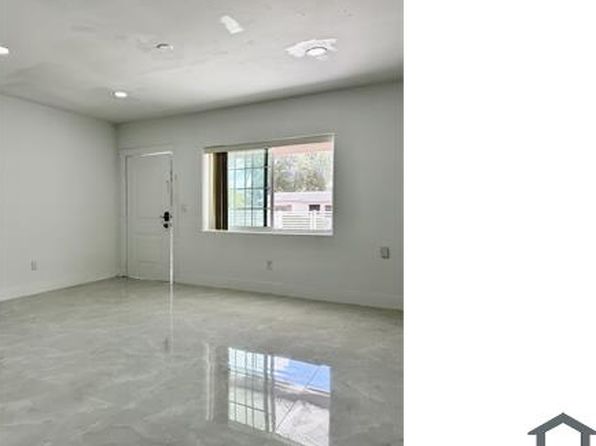 2467 NW 95th Ter Unit A