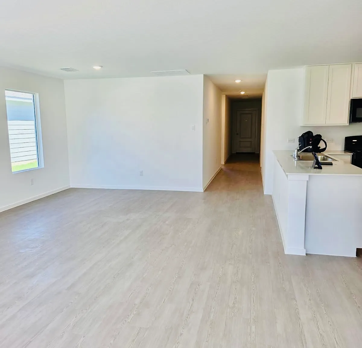 1629 Parliar St — Photo 4