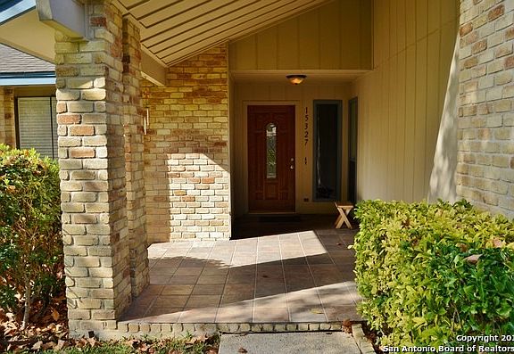 2nd image of 15327 Eaglebrook St