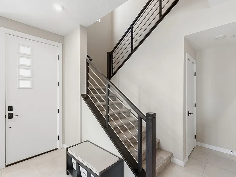 9858 Laurel Tree St — Photo 16