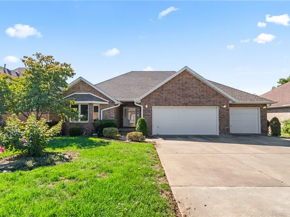 1146 W Rockhill Ave, Springfield, MO 65810