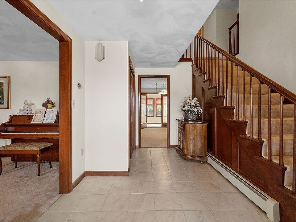 742 Partridge Pl, Endwell, NY 13760 Zillow