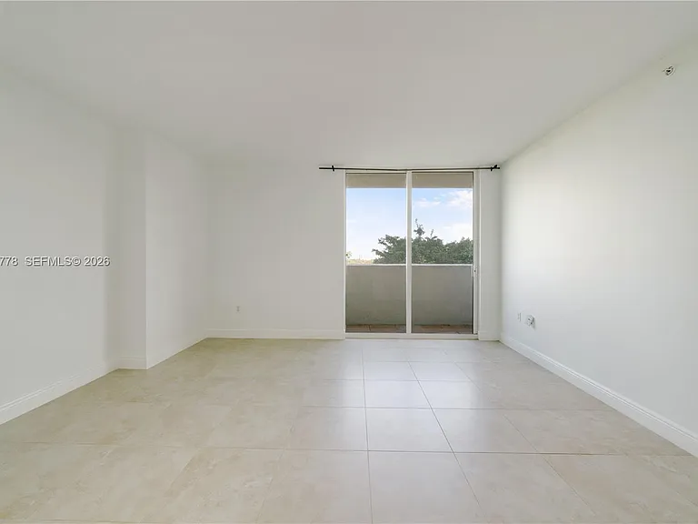 3000 Coral Way #511 — Photo 13