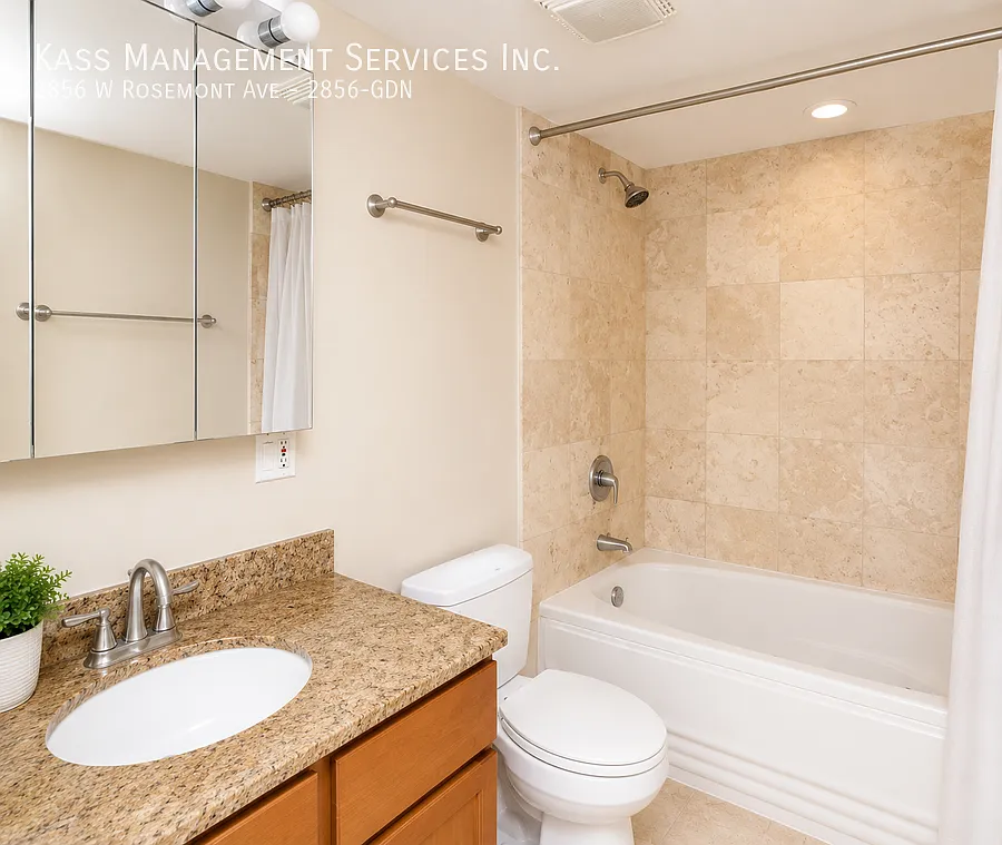 2856 W Rosemont Ave — Photo 4