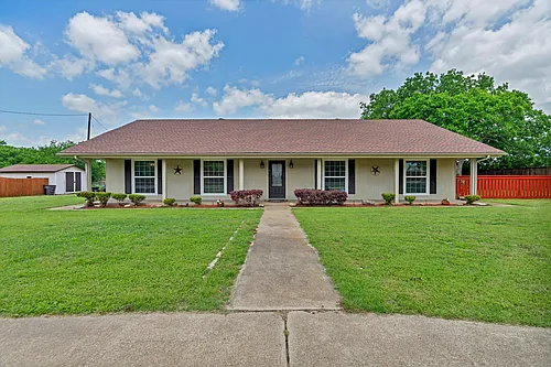 4405 Ray White Rd Photo 1