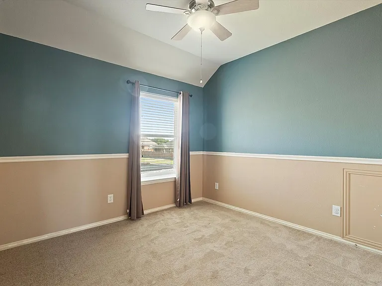 403 Connemara Trl — Photo 29