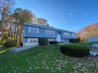 26 Founders Vlg UNIT 26, Clinton, CT 06413