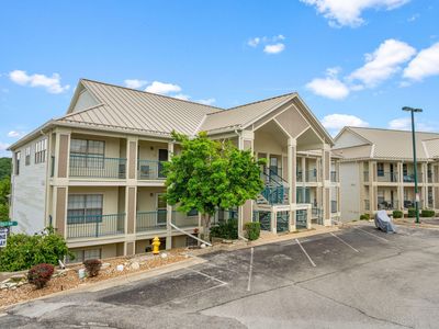 115 Upper Emerald Bay Circle UNIT 5, Hollister, MO, 65672