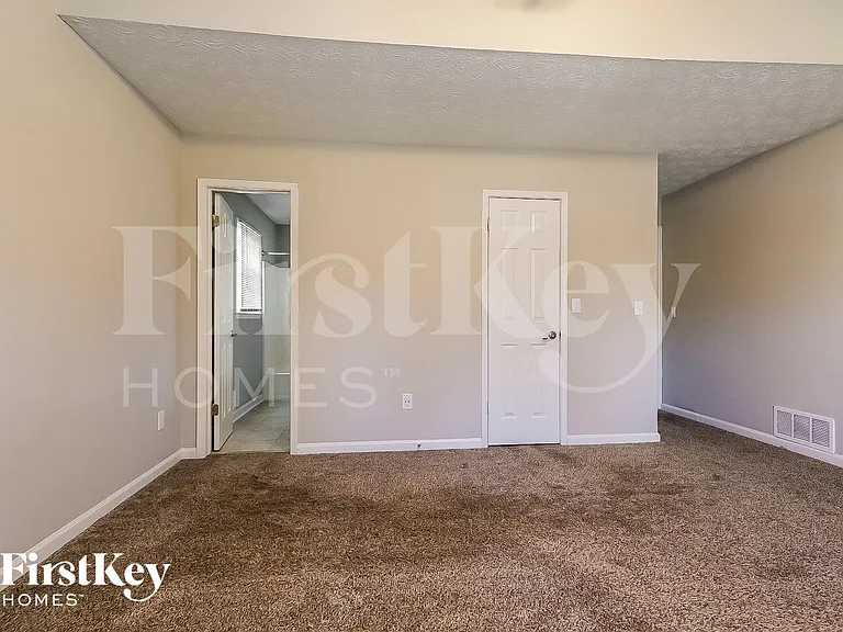 600 Inglenook Dr — Photo 9