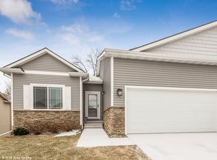 1004 SW 5th Ct, Grimes, IA 50111