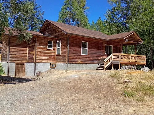 18022 Redwood Hwy #18022 Photo 1 18022 Redwood Hwy #18022 Photo 1