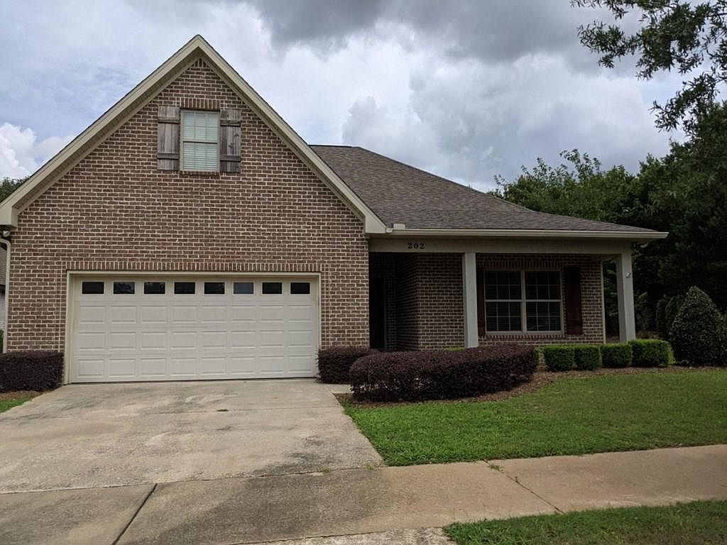 202 Prestwick Dr, Dothan, AL 36305 Zillow