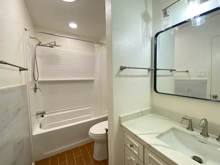 2711 Olympia Dr — Photo 16