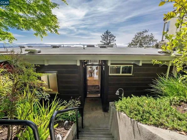 23 Gravatt Dr, Berkeley, CA 94705