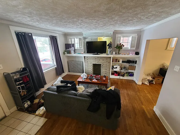 5606 Fair Oaks St — Photo 1