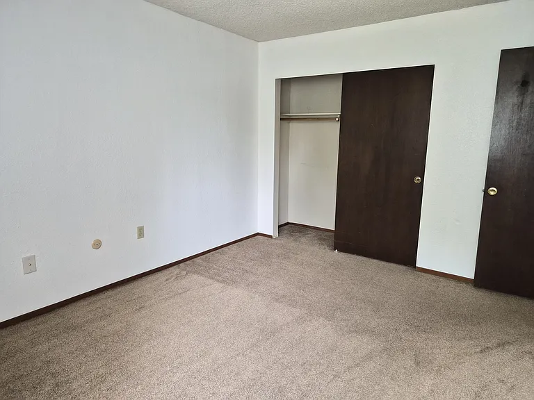 910 W Church St #3 — Photo 18