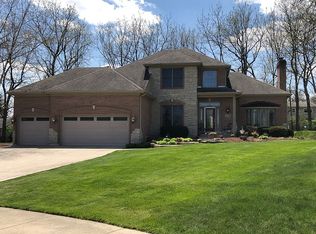 250 S Devon Ave, Bartlett, IL