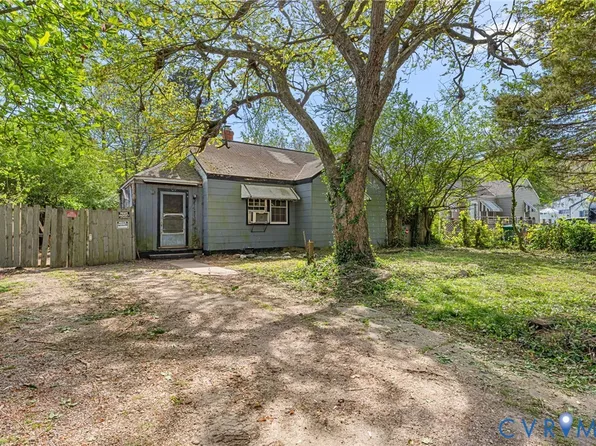 117 Defense Ave, Sandston, VA 23150