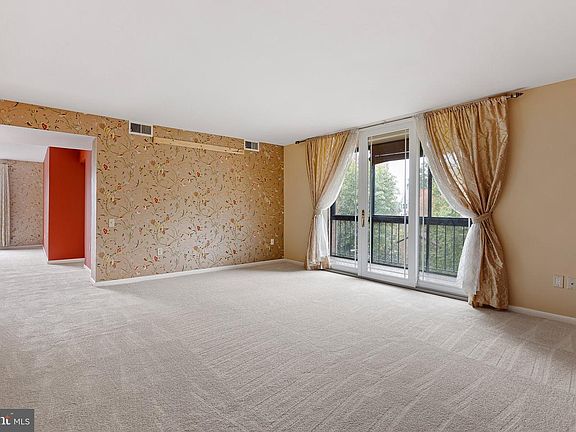 2nd image of 1403 Shallcross Ave APT 303