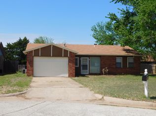 305 W Apple Branch Way, Mustang, OK 73064
