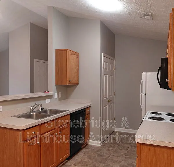 3212 Lighthouse Cv #16-S — Photo 3