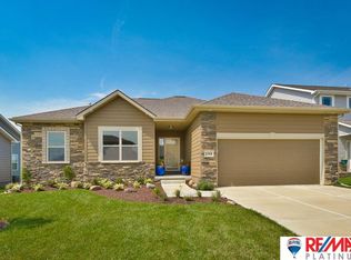 11416 S 173rd Ave, Gretna, NE 68028