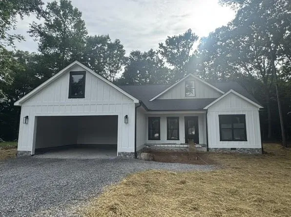 67 Westbrook Dr, Chatsworth, GA 30705