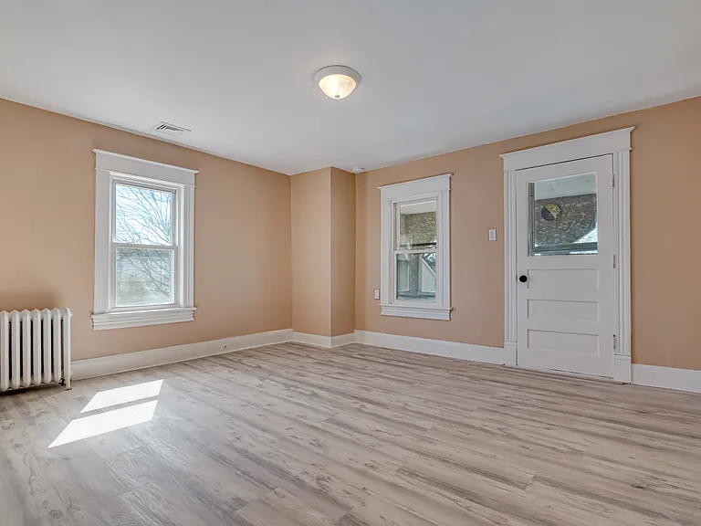516 Hickory St — Photo 33
