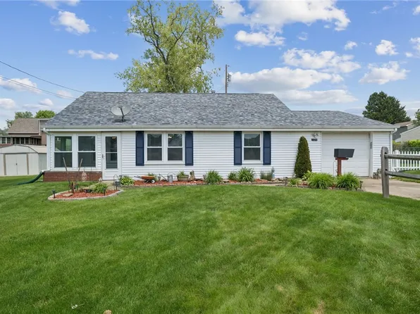 109 Florida Dr, Lower Burrell, PA 15068