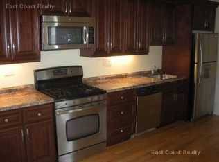 3 Foster St #1R, Boston, MA 02113