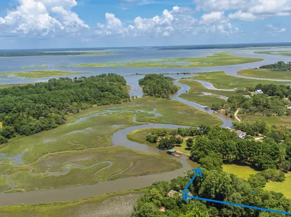 7732 Blue House Ln #On, Edisto Island, SC 29438