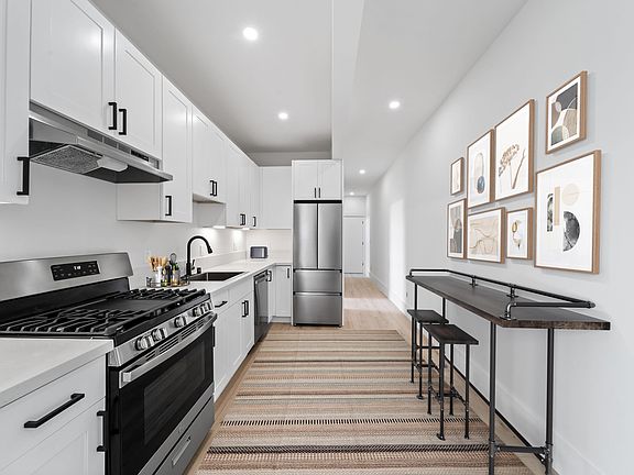 2nd image of 1074 Union St APT 12