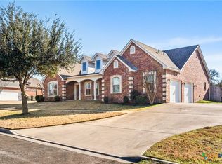 1957 Grandview Dr, Salado, TX 76571